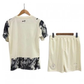 Camisola Manchester City Year of the Horse Criança 2026 Manga Curta