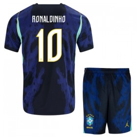 Camisola Brasil Ronaldinho 10 Criança 2º Equipamento Mundial 2026 Manga Curta