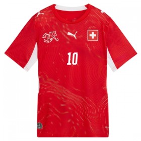 Camisola Suíça Granit Xhaka 10 1º Equipamento Mundial 2026 Manga Curta